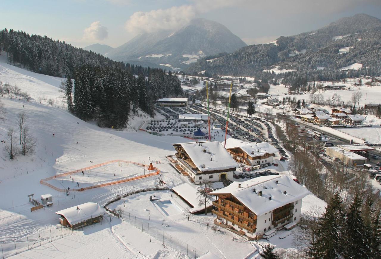 Der Waldhof Hotel Scheffau am Wilden Kaiser Eksteriør billede