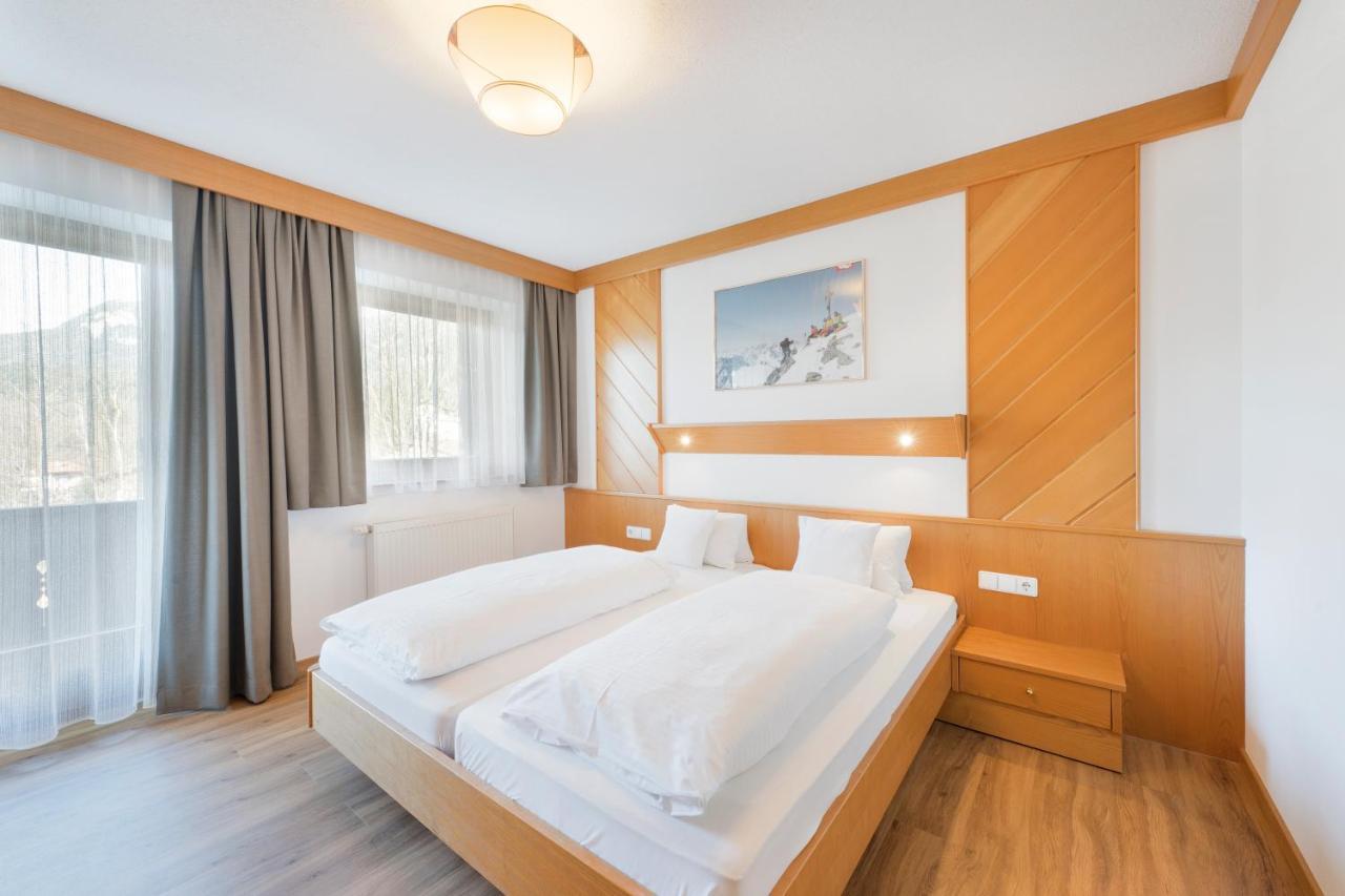 Der Waldhof Hotel Scheffau am Wilden Kaiser Eksteriør billede