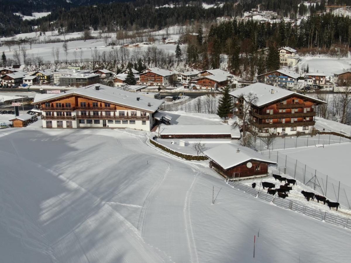 Der Waldhof Hotel Scheffau am Wilden Kaiser Eksteriør billede