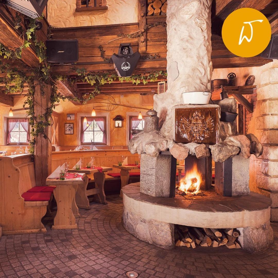 Der Waldhof Hotel Scheffau am Wilden Kaiser Eksteriør billede