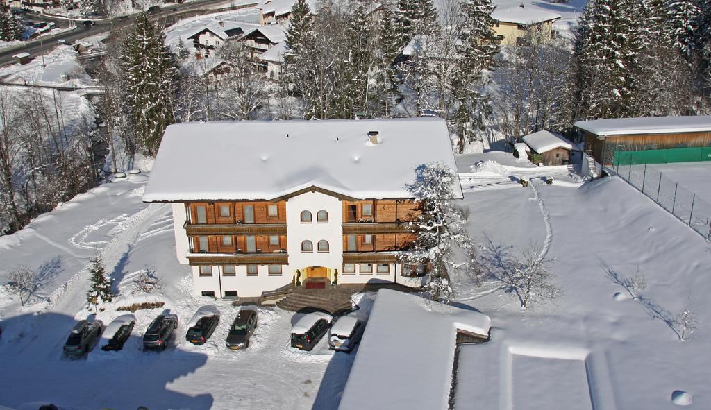 Der Waldhof Hotel Scheffau am Wilden Kaiser Eksteriør billede